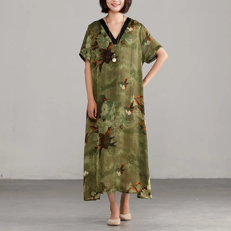 Elegant silk blended maxi dress trendy plus size Green V neck Printing Loose Casual Dress Trendy V-Neck Maxi Dress Elegant silk blended maxi dress trendy plus size Green V neck Printing Loose Casual Dress Trendy V-Neck Maxi Dress
