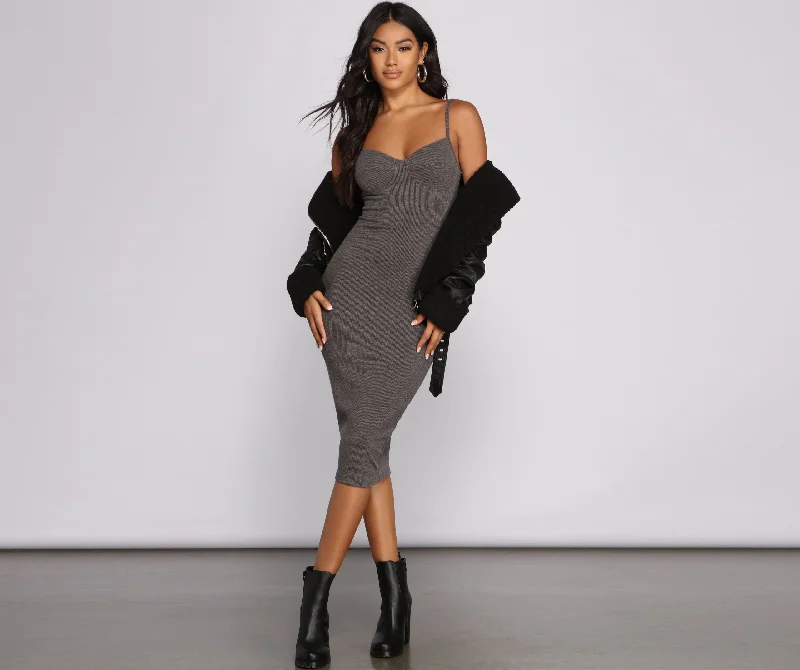 Stylish Sweetheart Ribbed Charming Knit Midi Dress Stylish High-Waisted Midi Dress