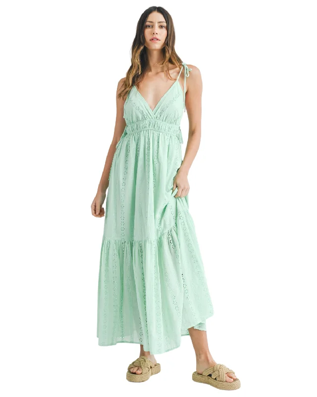 Mable Eyelet Lace Maxi Dress - Md4721 Classic Tulle Maxi Dress