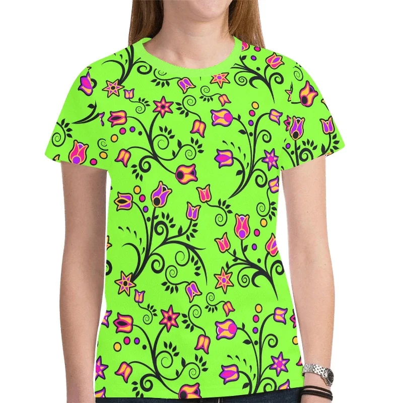 LightGreen Yellow Star T-shirt for Women Modern Contemporary Chic