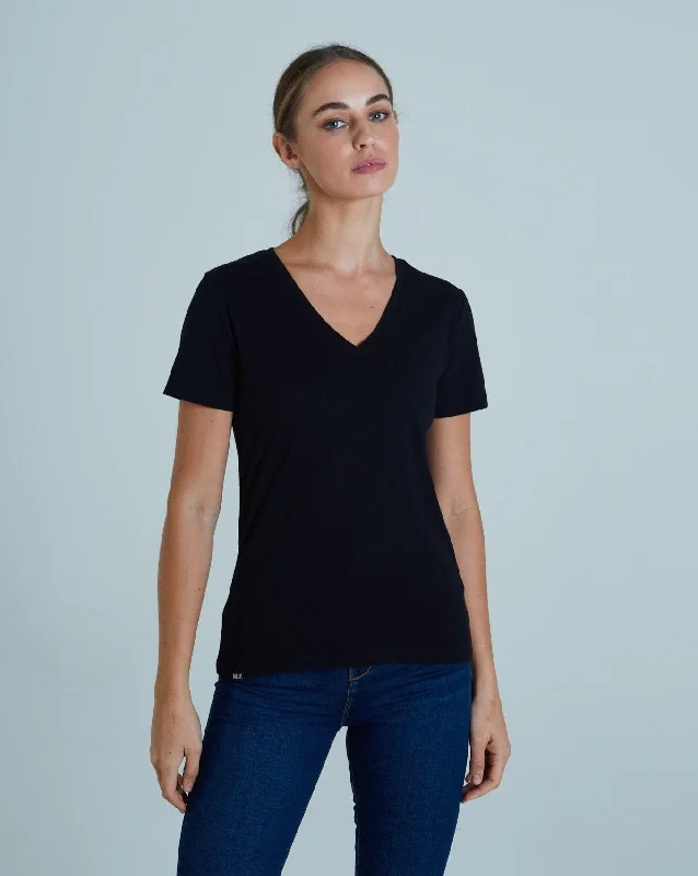 Ada Basic Tee Black Wool Fabric Cashmere Fabric Tweed Fabric