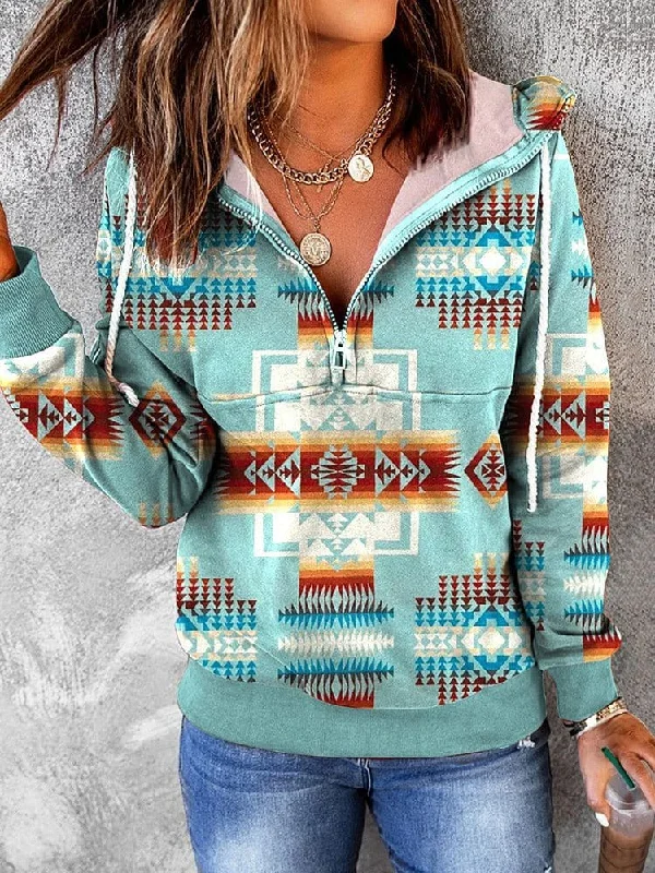 Statement Hoodie Hoodie with Frayed Bohemian Relaxed