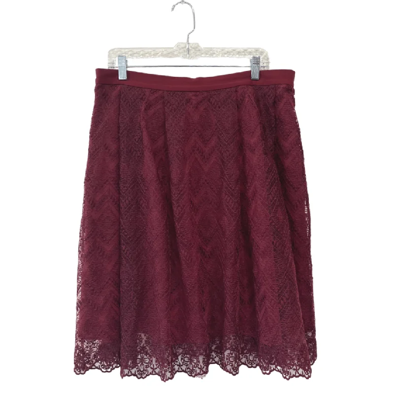 lace burgundy skirt - US 12/14 or 0X casual skirt length