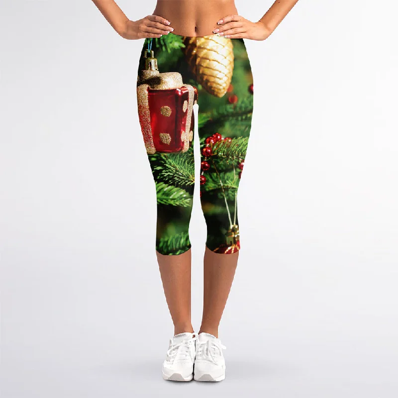 Xmas Tree Print Women's Capri Leggings Stylish Yoga Leggings