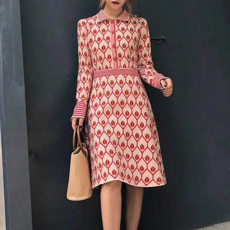 Autumn Winter Sweet Red Ladybug Print Women Knitted Dress Runway Designer Long Sleeve Female Party Sweater Dresses Clothes Zippered Buttoned Snapped