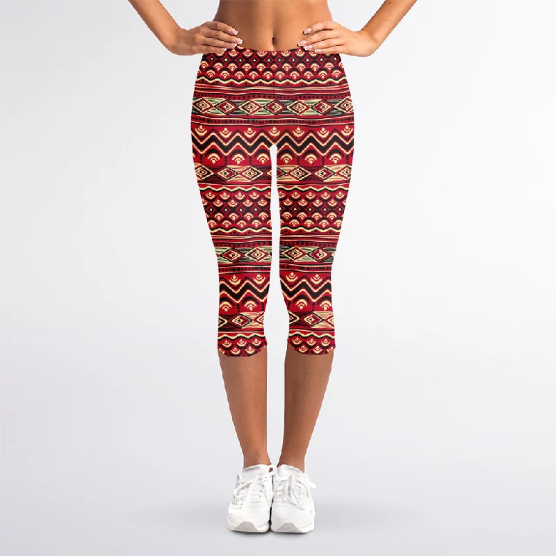 Red African Tribal Pattern Print Women's Capri Leggings Stylish Everyday Leggings