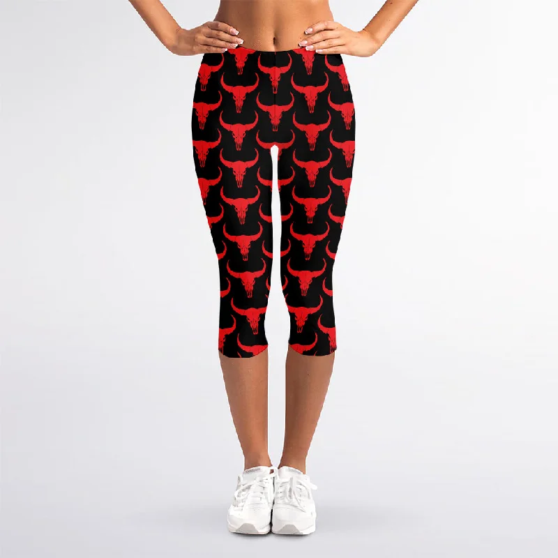 Red And Black Bull Skull Pattern Print Women's Capri Leggings Stylish Sweatproof Leggings