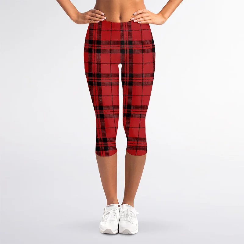 Red And Black Tartan Pattern Print Women's Capri Leggings Trendy Seamless Fit Leggings