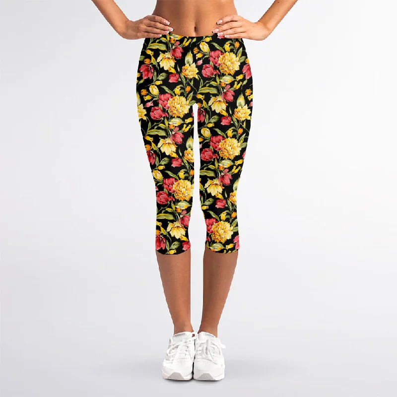 Red And Yellow Flowers Print Women's Capri Leggings Cozy Lounge Pants Leggings