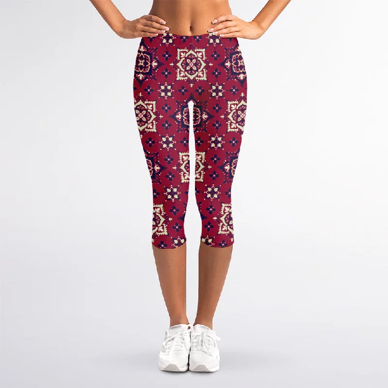 Red Boho Flower Pattern Print Women's Capri Leggings Fashionable Tummy Control Leggings