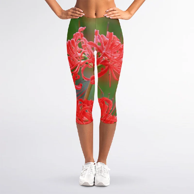 Red Japanese Amaryllis Print Women's Capri Leggings Cozy Reflective Detail Leggings