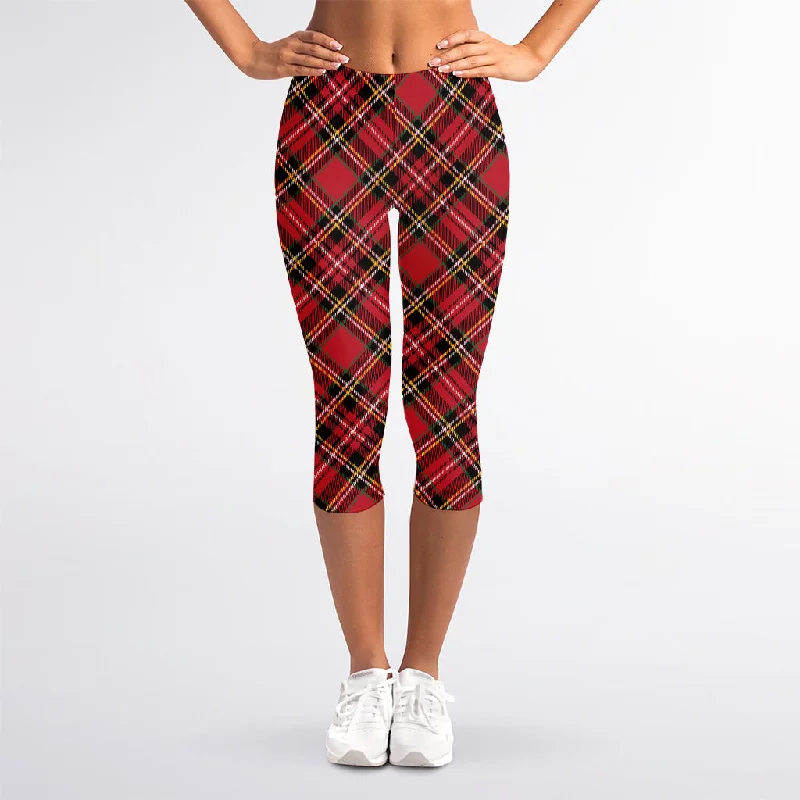 Red Stewart Tartan Pattern Print Women's Capri Leggings Cozy Textured Workout Leggings