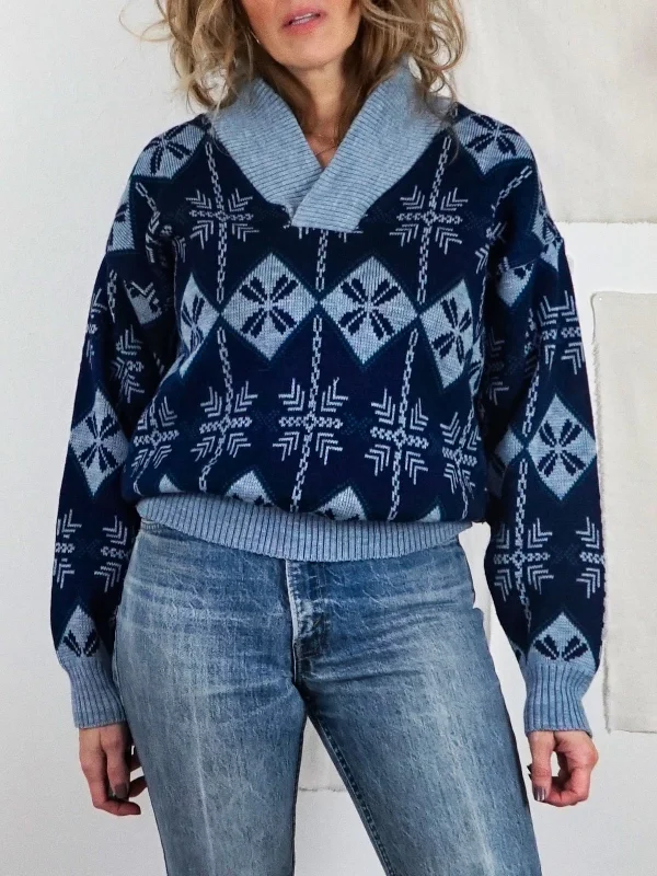 Vintage Nordic Snowflake Sweater Zippered Buttoned Snapped